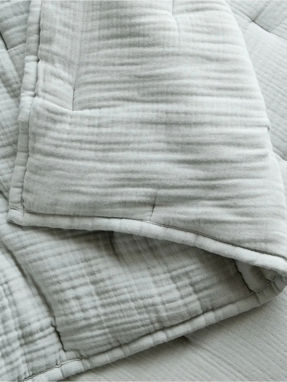 Quince Organic Cotton Gauze Dream Quilt - Mist- King
